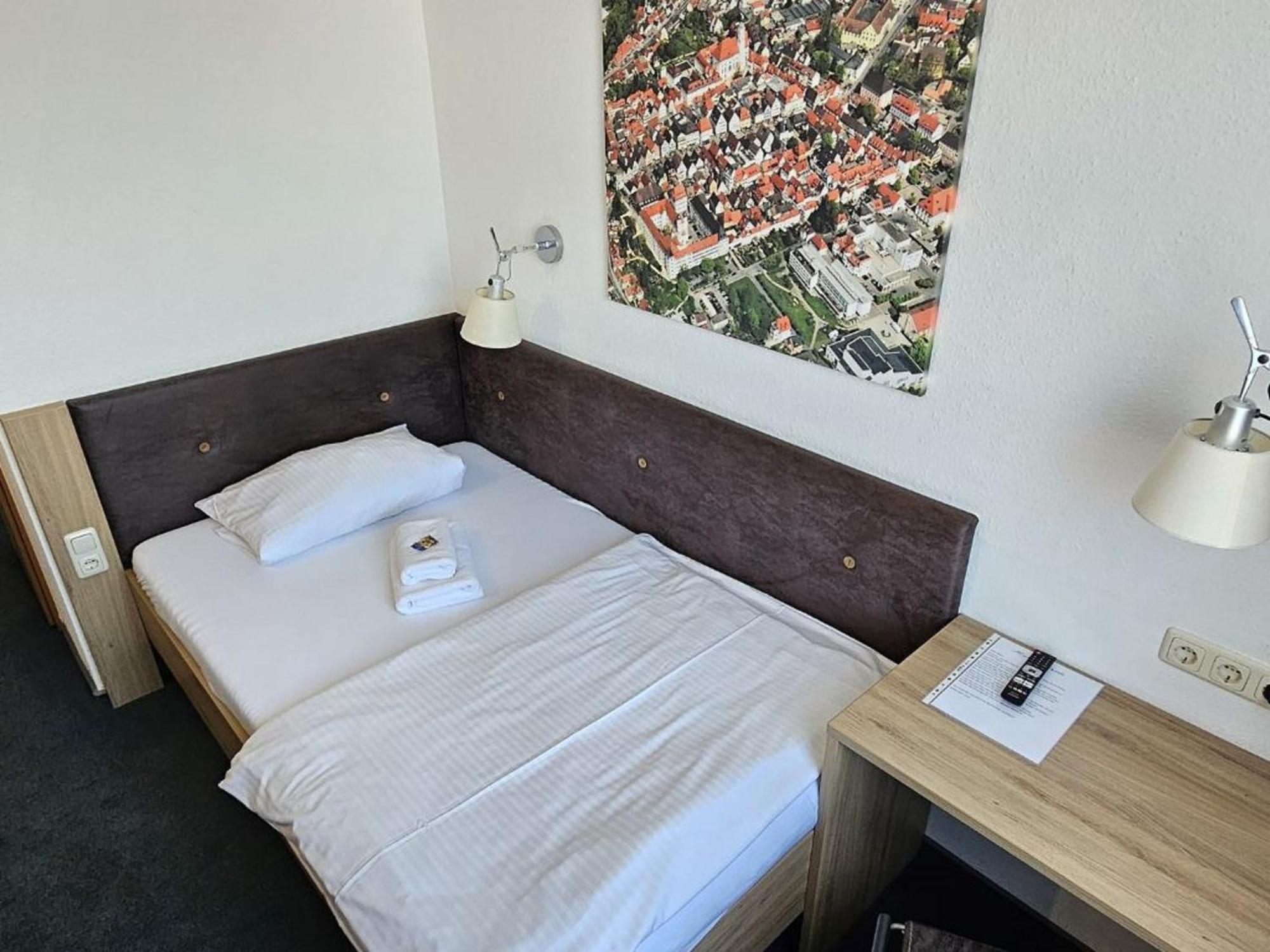 Hotel Hirsch Günzburg Esterno foto